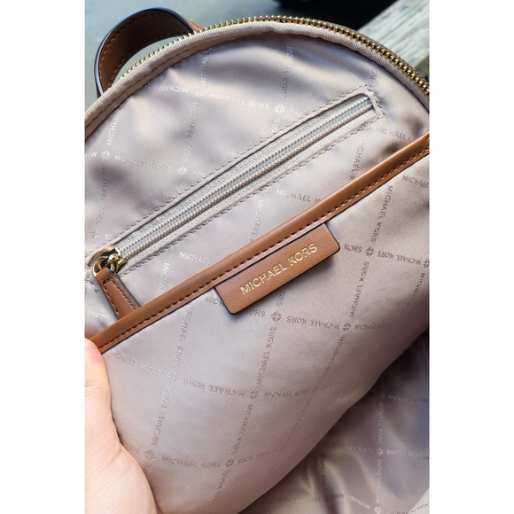 . Michael Kors Medium Erin 35F0GERB2V Backpack In Brown Acorn - Picture 10 of 16